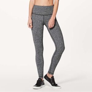 Lululemon Wunder Under Hi-Rise Tight *28"
Heathered Black Size 6